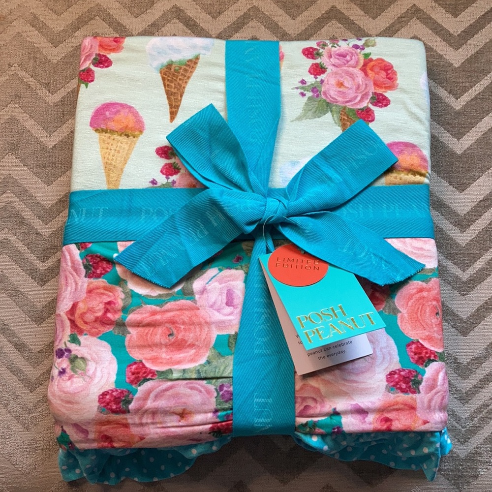 Posh Peanut Sophia and Kenzie Ruffled Luxe Patoo Blanket